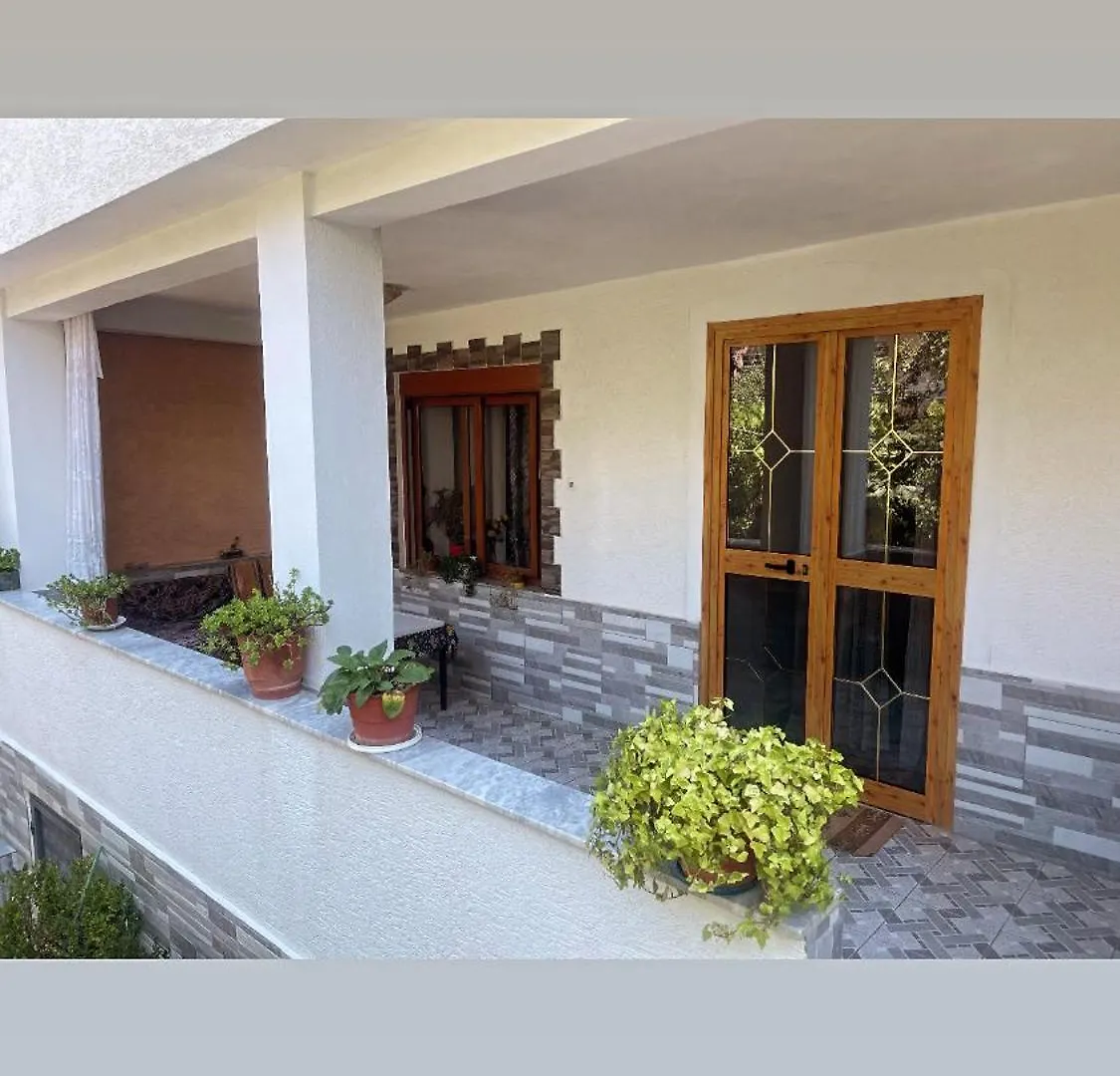 Guest House Pogradec 2